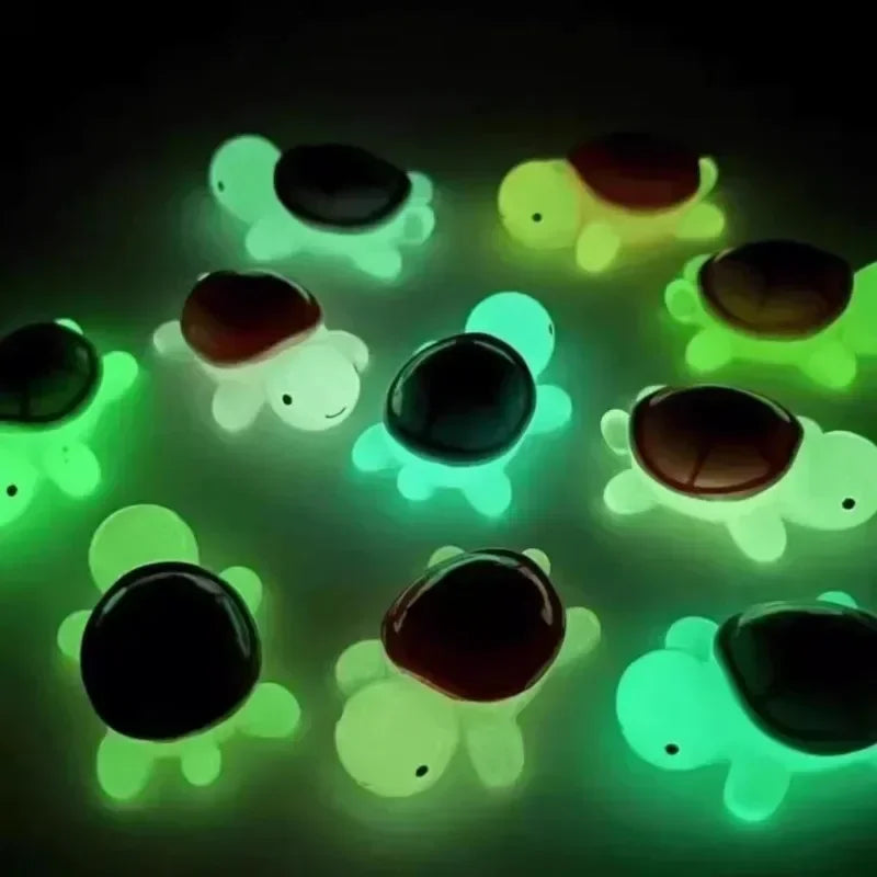 50/2pcs Cute Mini Luminous Turtle Ornaments Glowing in The Dark Miniatures Turtle Micro Landscape Kids Toys Home Decoration Gift